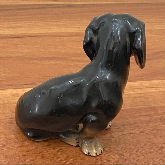 Vintage ERPHILA Germany Dachshund Porcelain 4” Collectible Dog Figurine - Picture 5 of 14